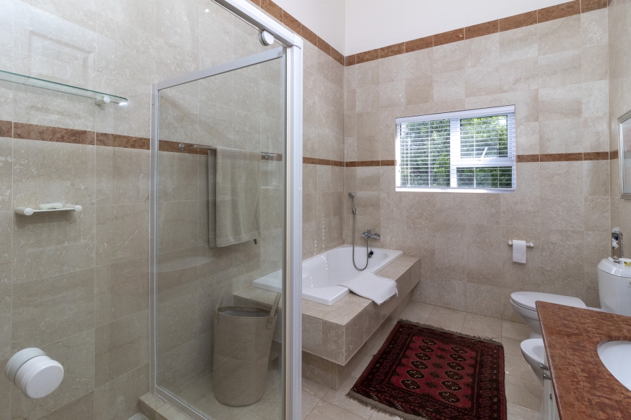 6 Bedroom Property for Sale in Royal Alfred Marina Eastern Cape
